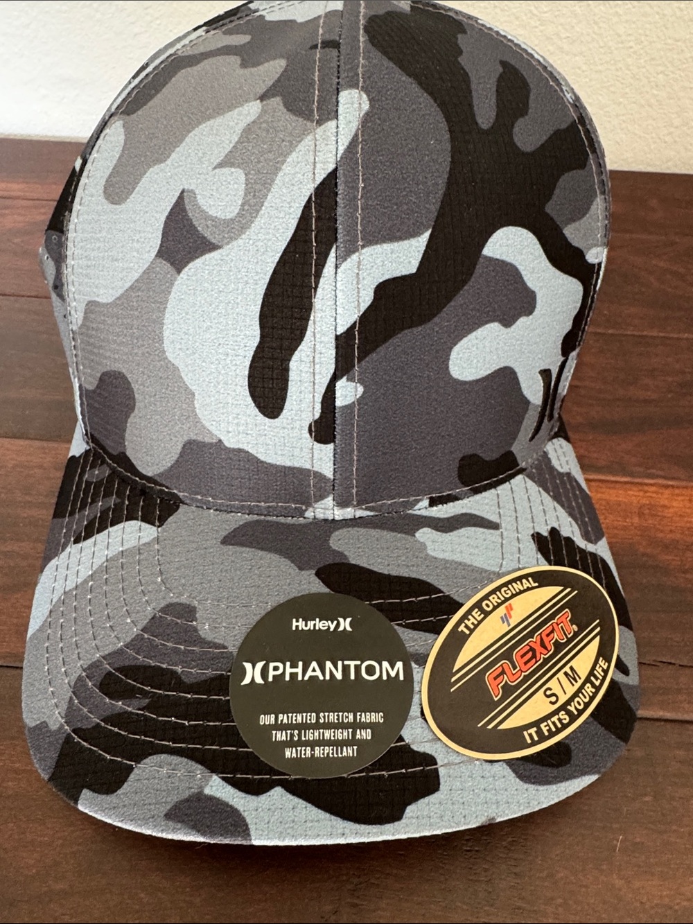 Hurley Phantom Flexfit Men's Gray Camo Hat